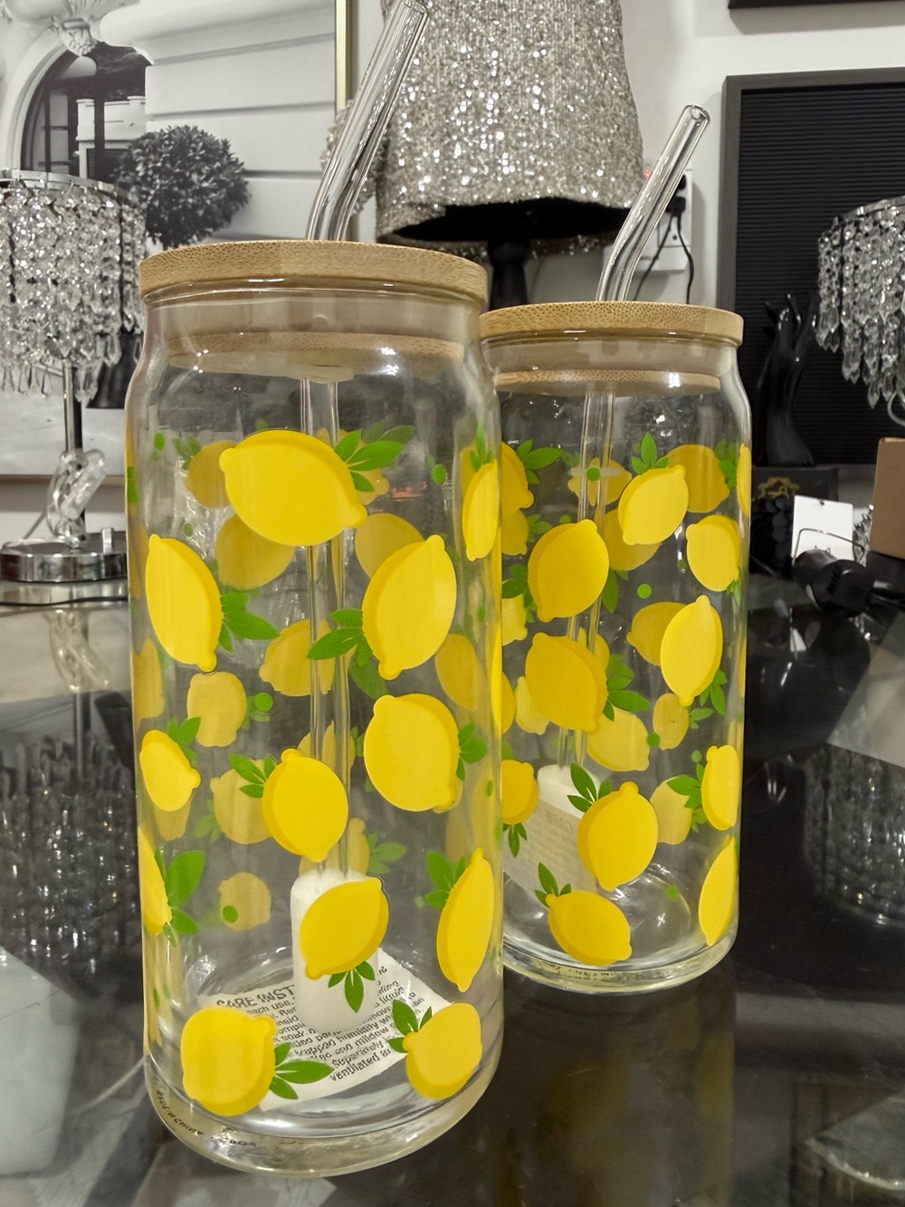 🆕 TWO LEMON DECOR GLASS TUMBLERS BAMBOO LIDS STRAW SET
